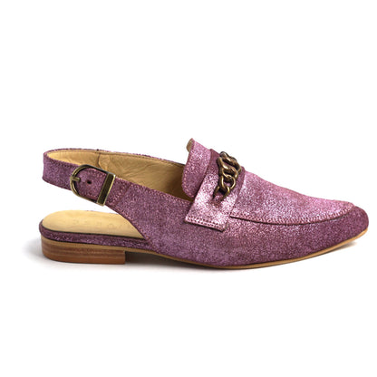 Babucha morada con cadena