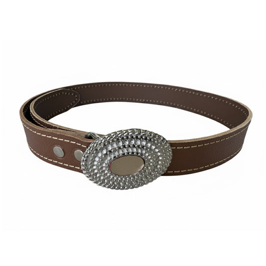 Cinturón de cuero café hebilla plateada