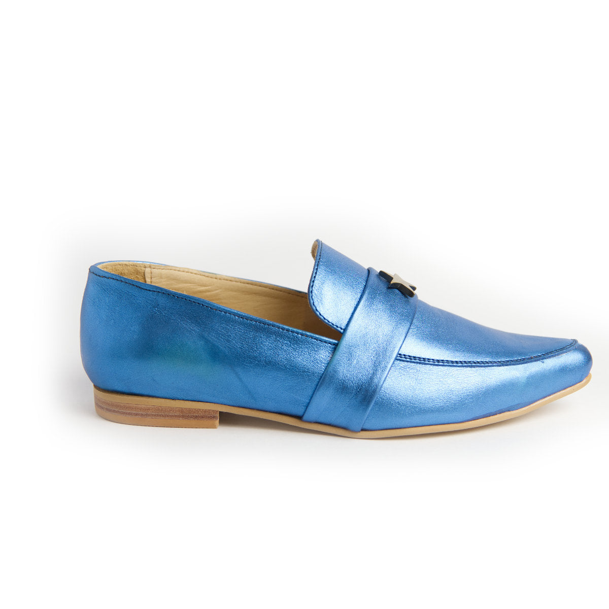 Mocasín azul metálico mujer