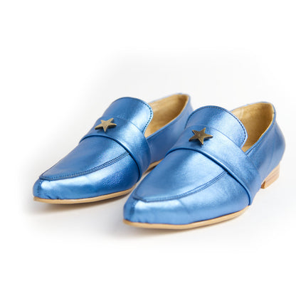 Mocasín azul metálico mujer