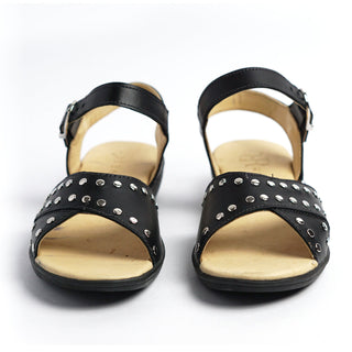 Sandalia negra mujer con tachas