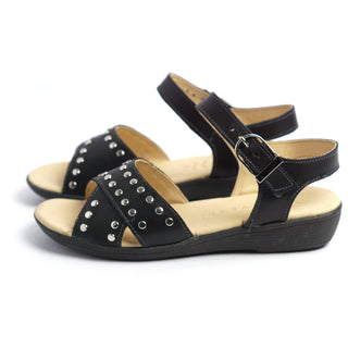 Sandalia negra mujer con tachas
