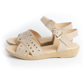 Sandalia nude Mujer con tachas