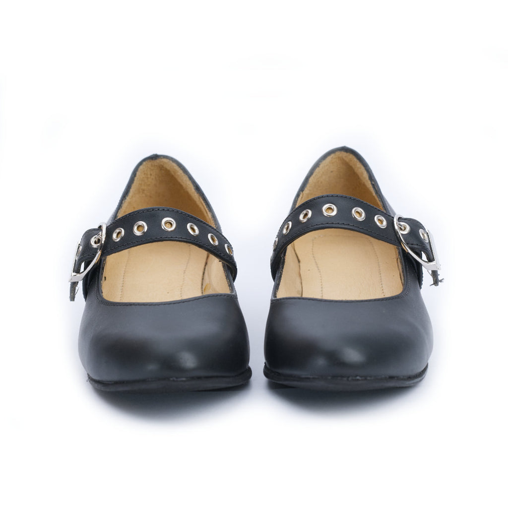 Zapatos Mafalda negro clásico mujer